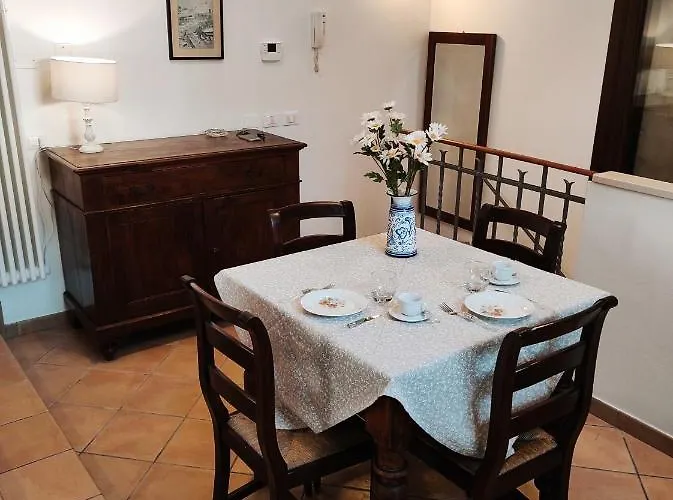 Via Zagarelli Alle Mura 80 شقة