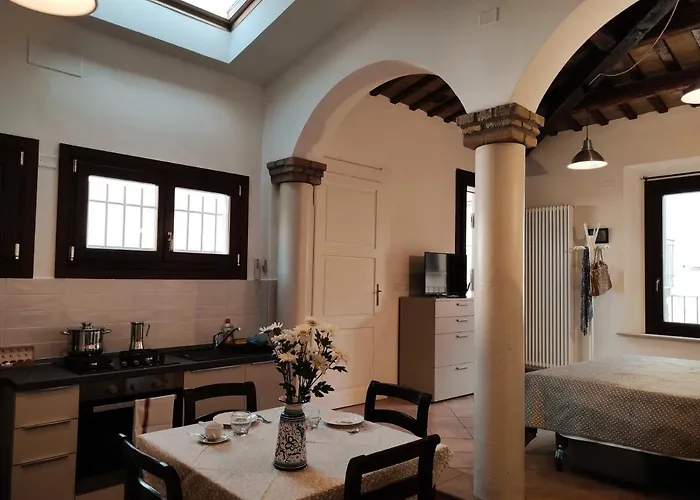 Via Zagarelli Alle Mura 80 شقة